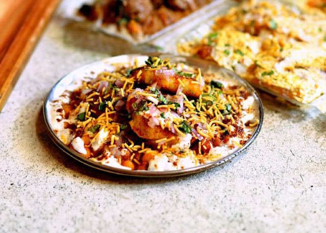 Aloo Tikki Chaat